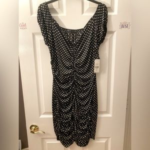 NW/OT WOMAN'S (Fashion To Figure) Black/White Polka-Dot DRESS, (size:1 XL 14/16)